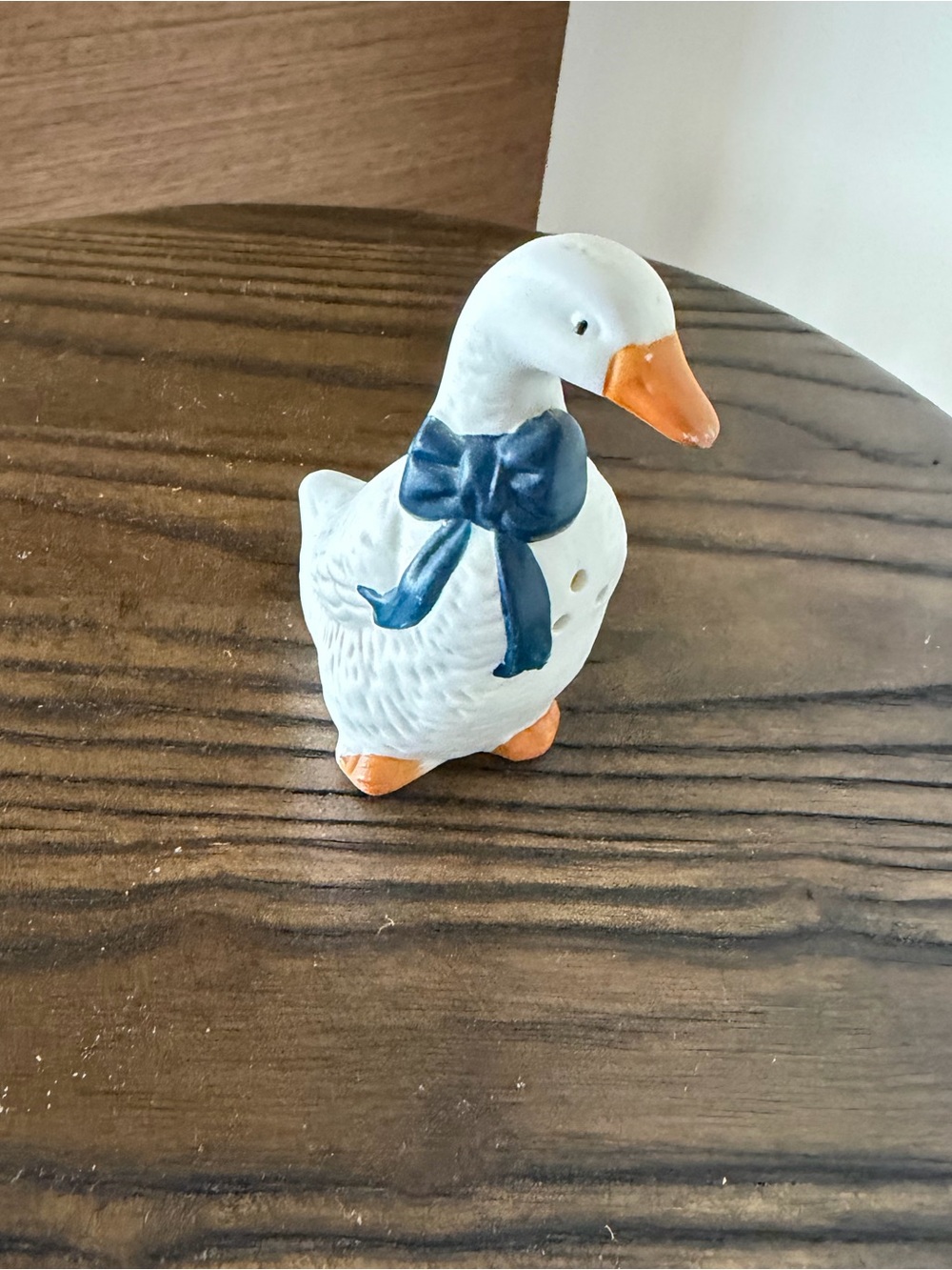 Vintage 80s Country Goose Ceramic Salt Shaker Blue Bow Figurine